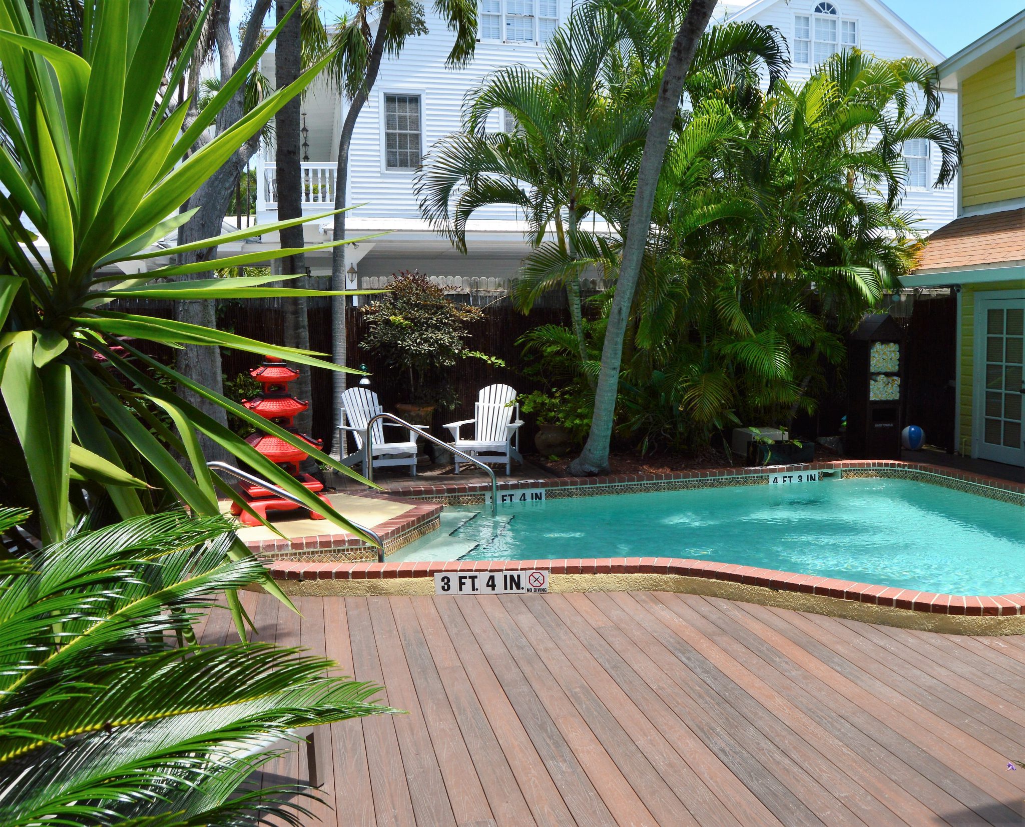 Douglas House – inn in Key West, Florida Keys